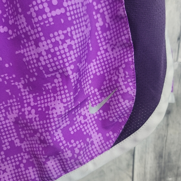 Nike Dri Fit Shorts L Womens - Picture 2 of 4